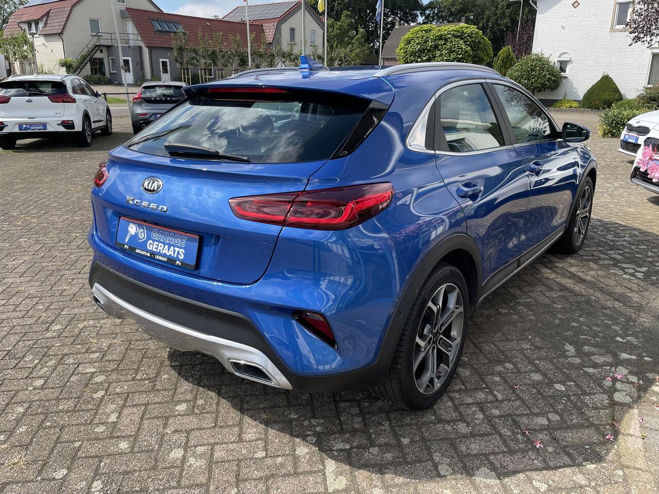 KIA Xceed 1.6 GDi PHEV DynamicPlusLine | Dodehoekdetectie, 18 inch velgen, Elektr. achterklep, Parkeersensoren V+A, Adapt. Cruise Control, zeer luxe!