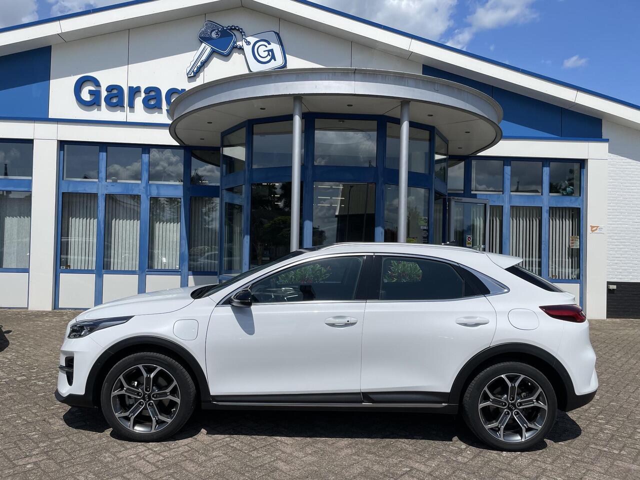 KIA Xceed 1.6 GDi PHEV DynamicPlusLine | 10 jaar garantie, Trekhaak, Schuifdak, Dealer onderhouden, 1e eigenaar, Parkeersensoren V+A, 18 inch velgen!