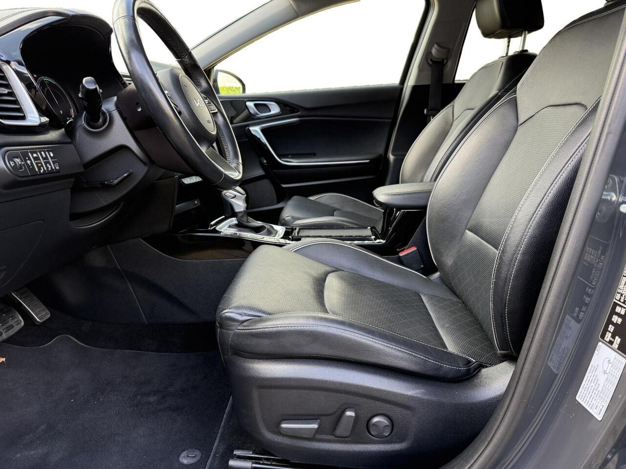 KIA Xceed 1.6 GDi PHEV ExecutiveLine , Leer, electr. stoel, blind spot e.v.a.