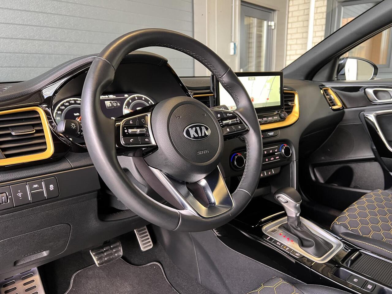 KIA Xceed 1.5 T-GDI ExecutiveLine Design Pack | Adaptieve Cruise | 18"LMV | Luxe Lederen bekleding | All-in rijklaar prijs