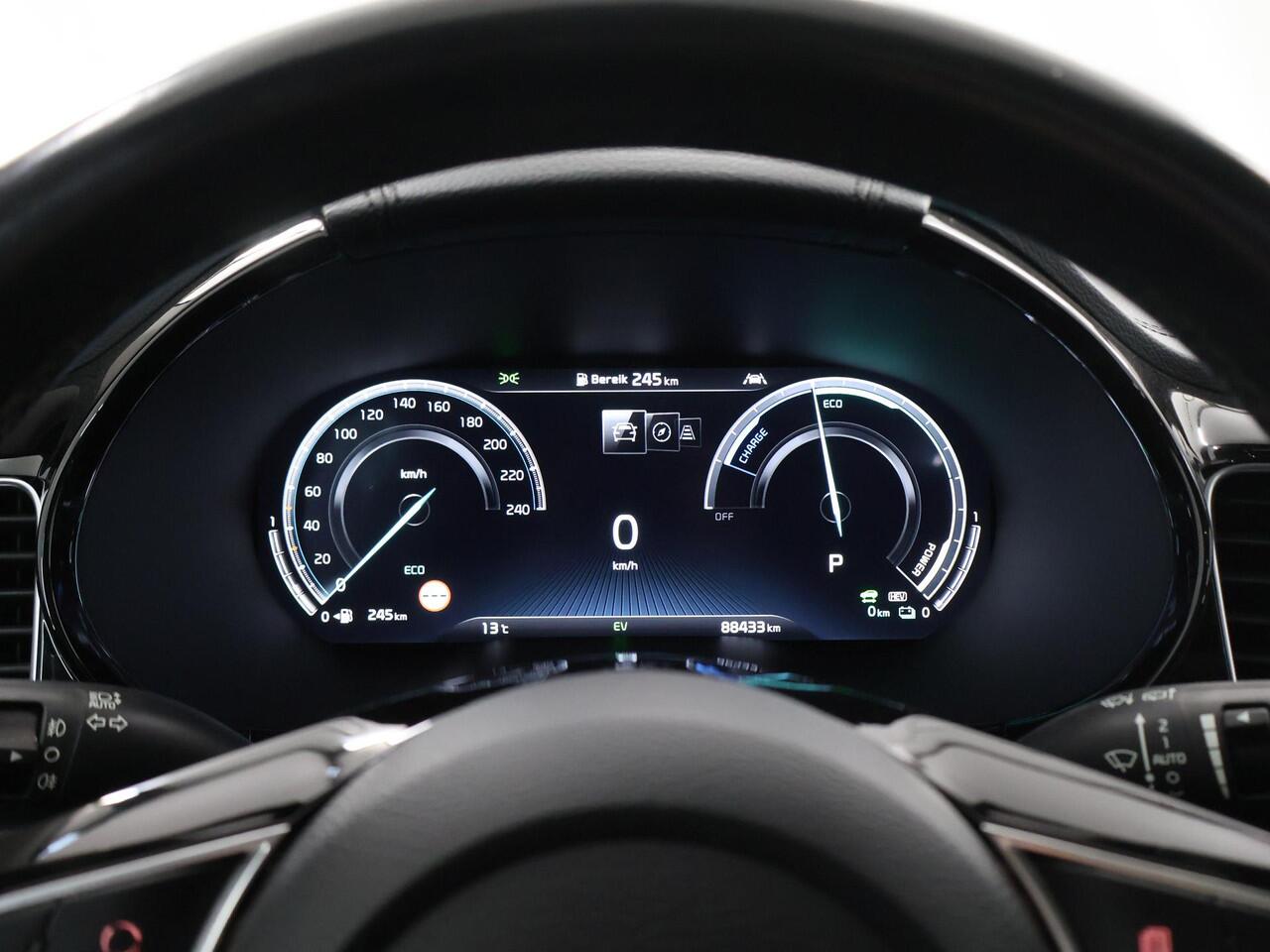 KIA Xceed 1.6 GDi PHEV ExecutiveLine | Trekhaak | Panoramadak | Lederen Bekleding | Stoelventilatie | Elektrisch verstelb. bestuurdersstoel met geheugen | Stoel/Stuurwielverwarming