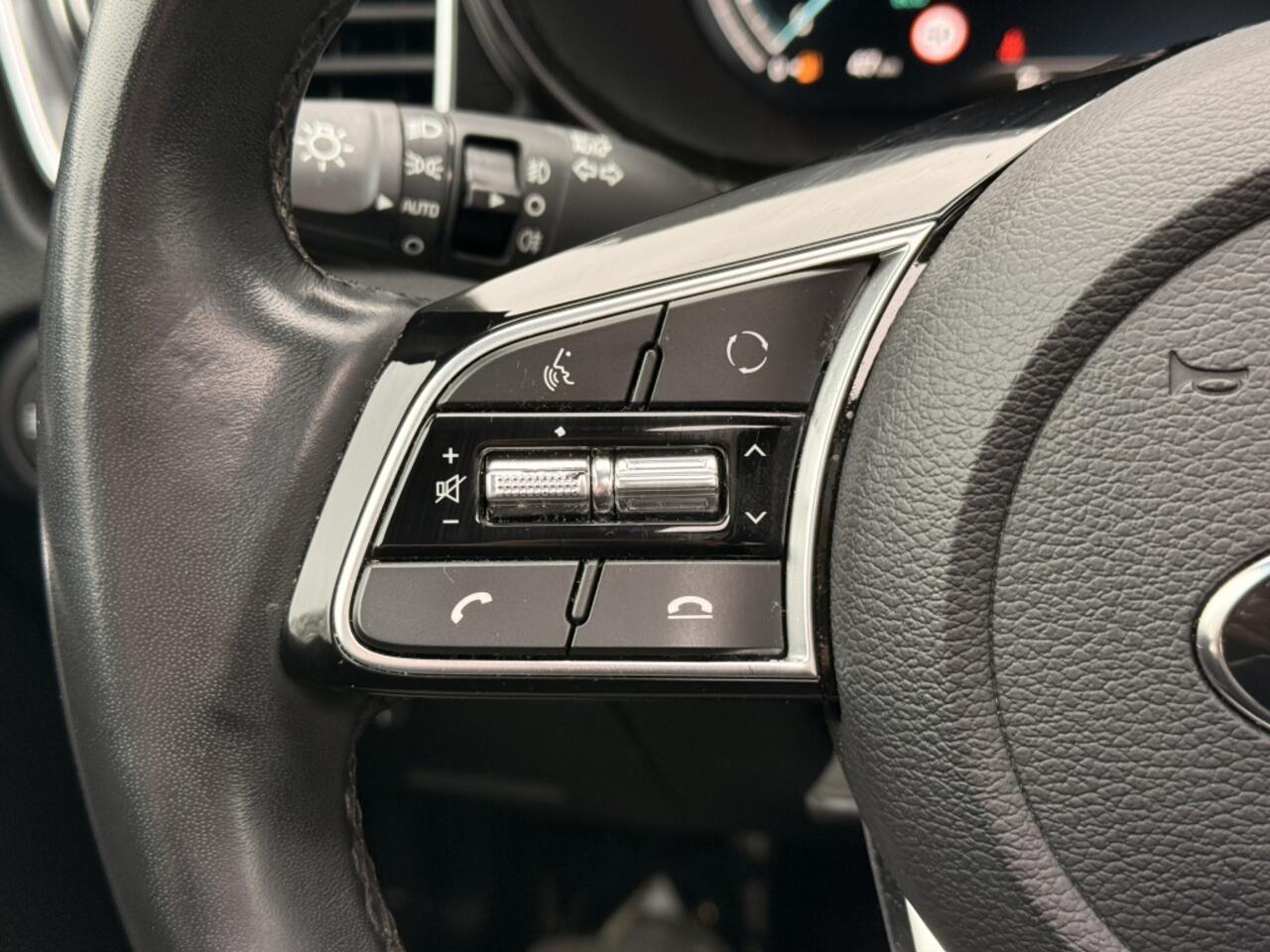 KIA Xceed 1.6 GDi PHEV Executive Line | Panoramadak | Navi | Camera