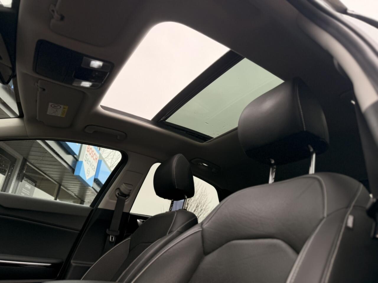 KIA Xceed 1.6 GDi PHEV Executive Line | Panoramadak | Navi | Camera