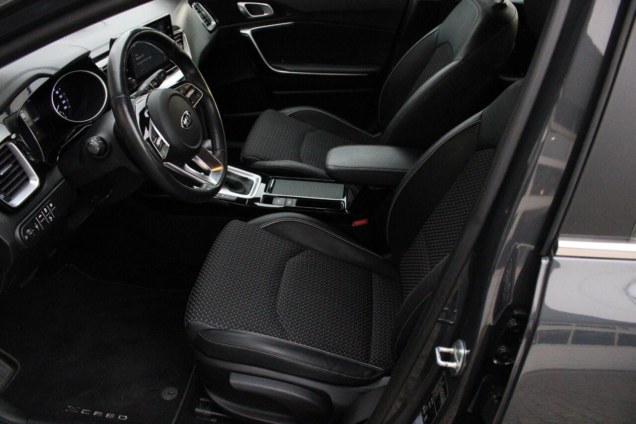 KIA Xceed 1.6 GDi PHEV DynamicPlusLine Automaat | Navigatiesysteem | All season banden