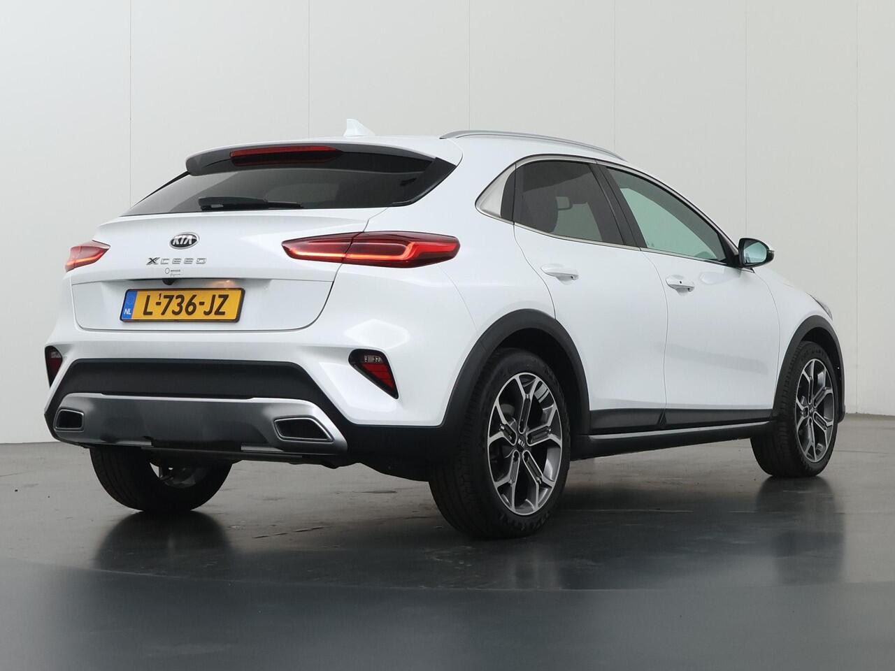 KIA Xceed 1.5 T-GDI MHEV DynamicPlusLine | Navigatiesysteem | Stoel/Stuurwielverwarming | Parkeercamera | Climate control | Apple/Android CarPlay