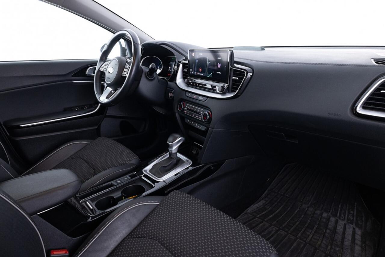 KIA Xceed 1.6 GDi PHEV Spirit | FULL LED | NAVI |