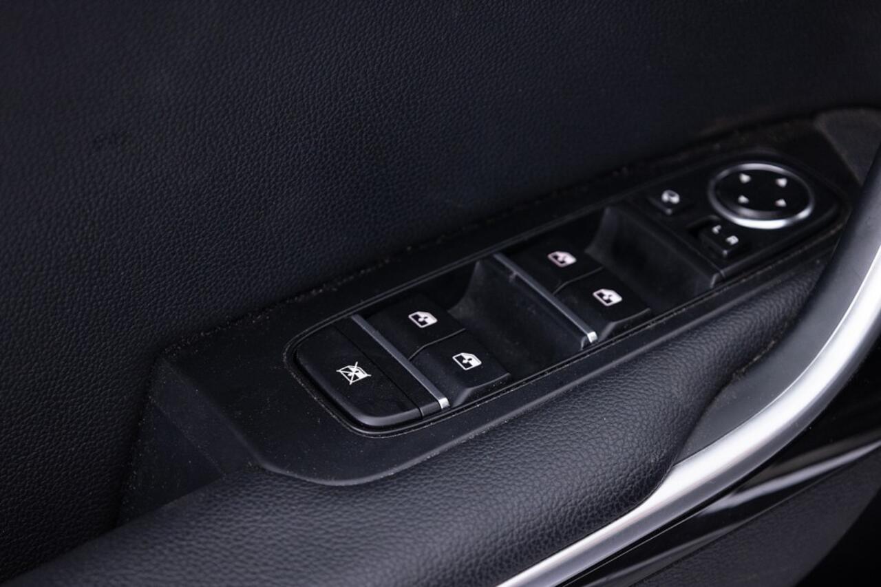 KIA Xceed 1.6 GDi PHEV Spirit | FULL LED | NAVI |