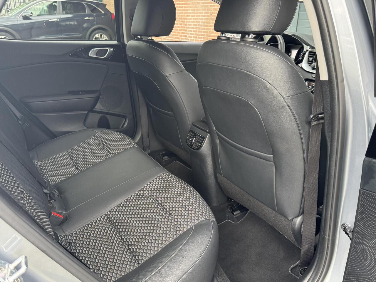 KIA Xceed 1.0 T-GDI DYNAMICPLUSLINE I APPLE CARPLAY I P-CAMERA I CRUISE CONTROL I CLIMATE CONTROL