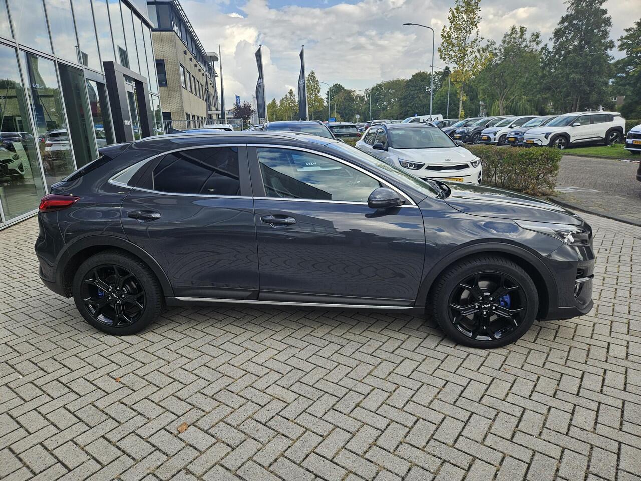 KIA Xceed 1.5 T-GDI MHEV DynamicLine Trekhaak/FABRIEKSGARANTIE T/M APRIL 2029 of 150.000km TREKGEWICHT 1410KG!!