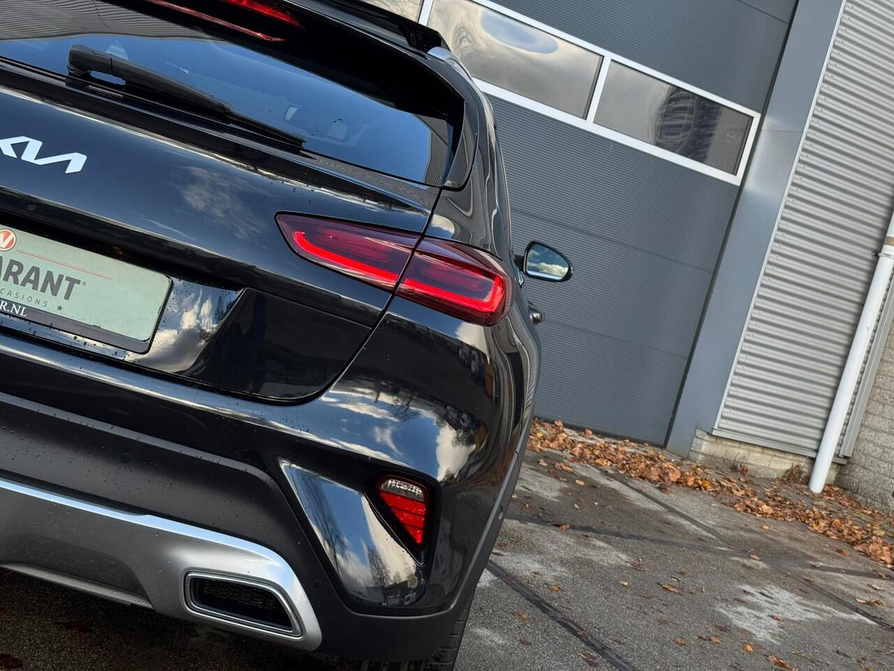 KIA Xceed 1.6 GDi PHEV ExecutiveLine |Pano |Stoelverkoel./verw. |Leder interieur |