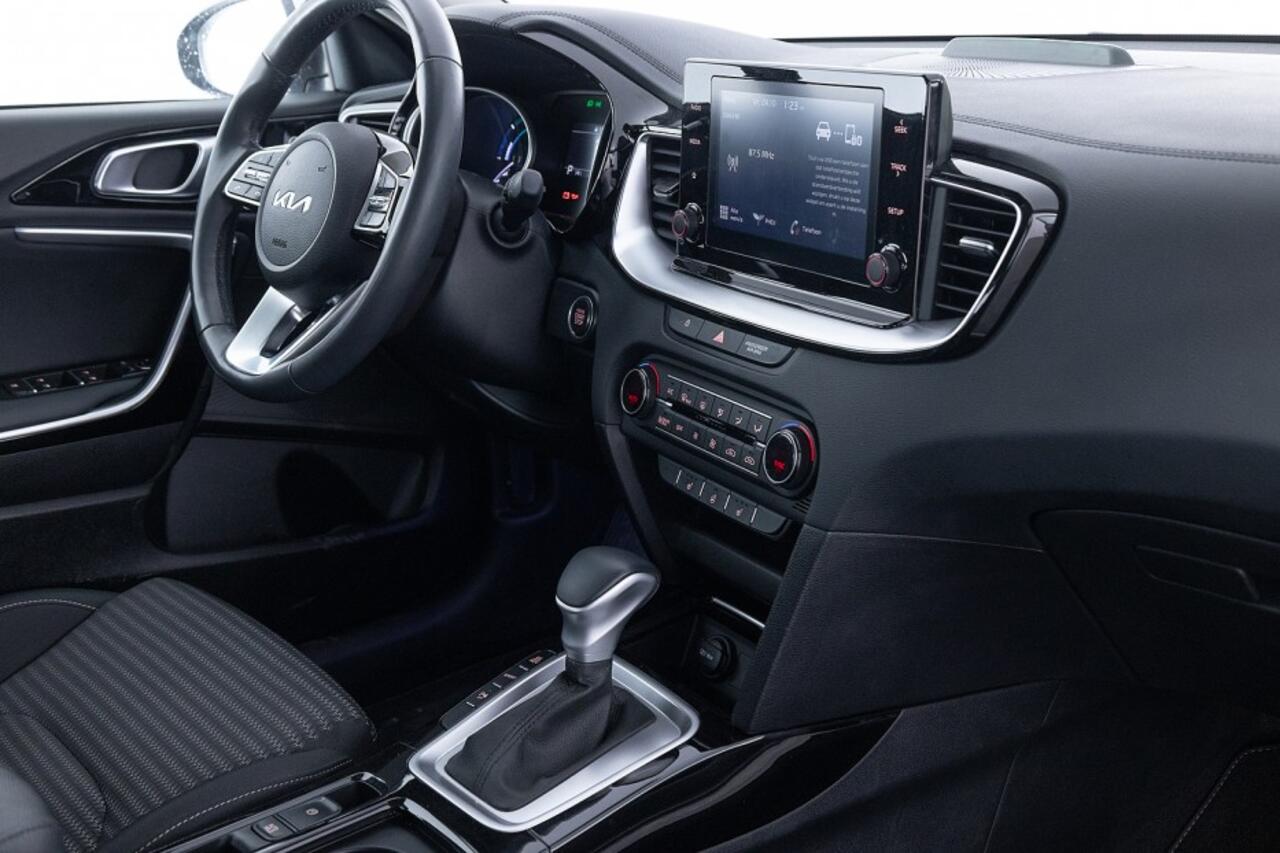 KIA Xceed 1.6 GDi PHEV DynamicLine | Full LED | ECC | CAMERA | CARPLAY