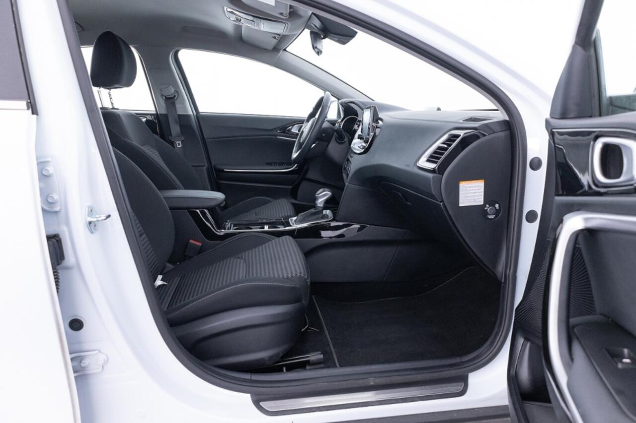 KIA Xceed 1.6 GDi PHEV DynamicLine | Full LED | ECC | CAMERA | CARPLAY