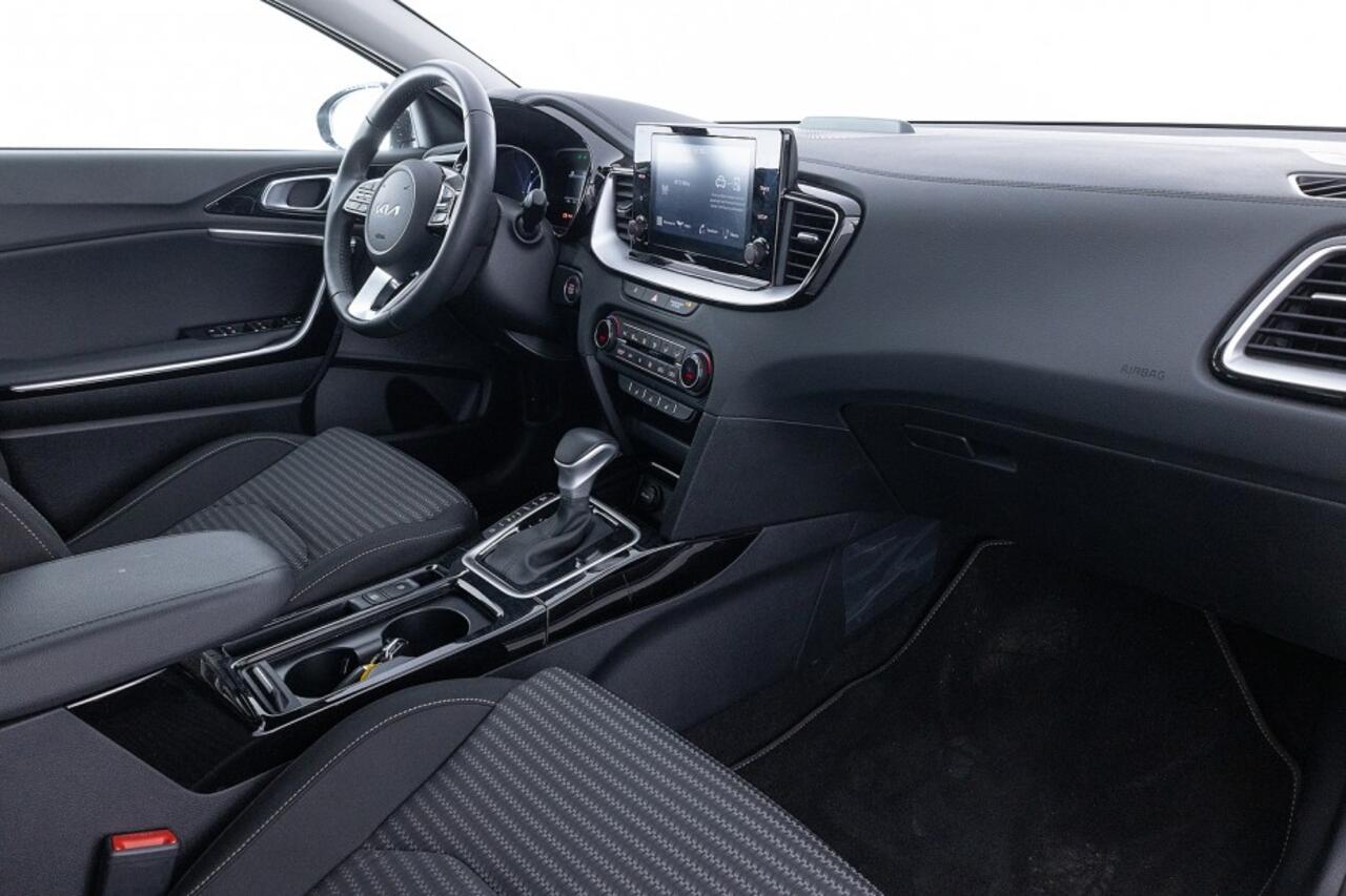 KIA Xceed 1.6 GDi PHEV DynamicLine *NWE MODEL* Full LED | ECC | CAMERA | CARPLAY