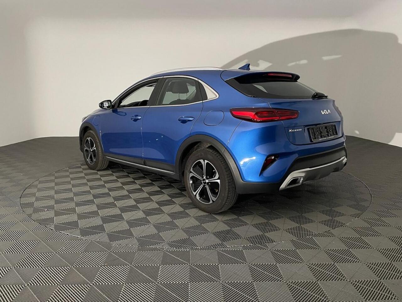 KIA Xceed 1.6 GDi PHEV DynamicLine | Full LED | ECC | CAMERA | CARPLAY