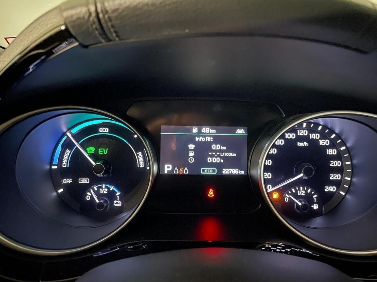 KIA Xceed 1.6 GDi PHEV DynamicLine | Full LED | ECC | CAMERA | CARPLAY