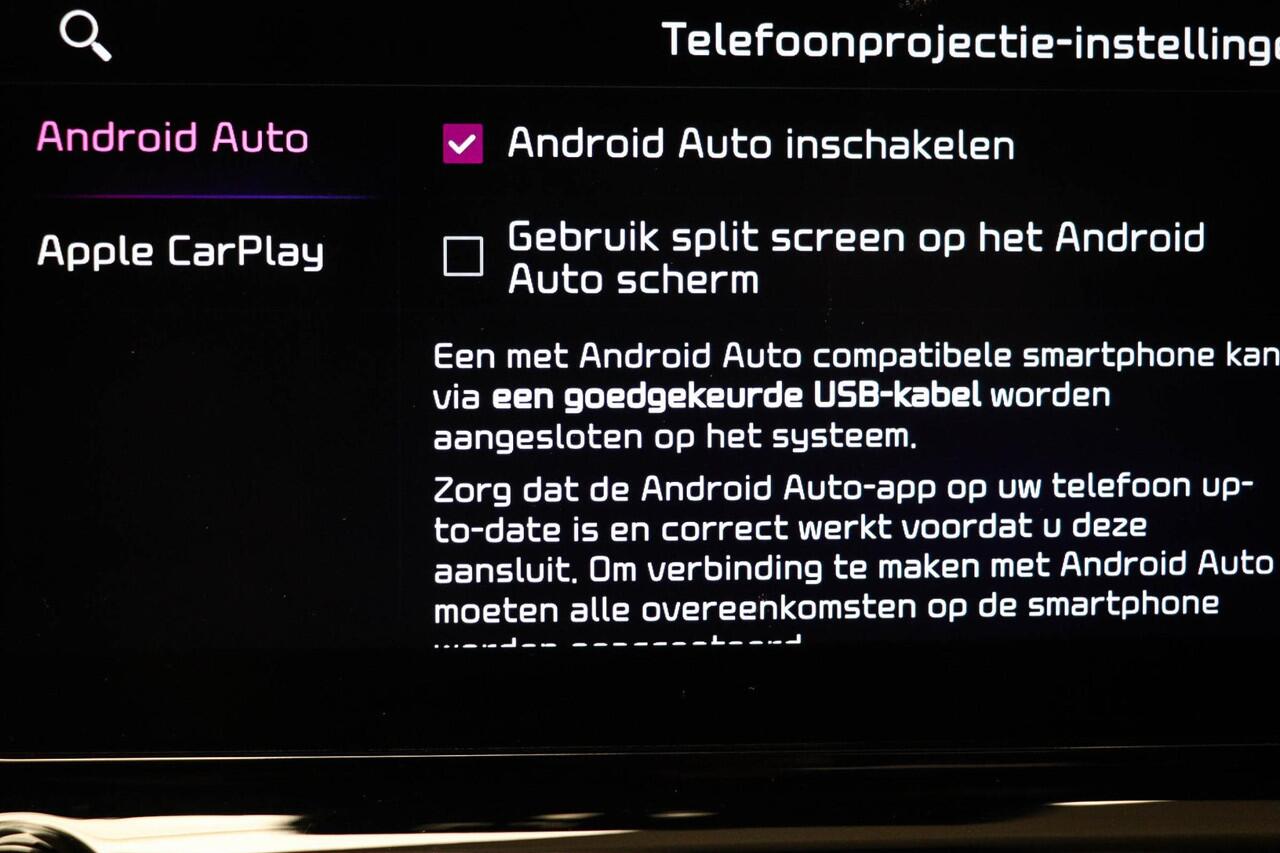 KIA Xceed 1.5 T-GDi GT-Line First Edition | PANORAMADAK | STUURVERWARMING | DAB | APPLE | CAMERA | TREKHAAK