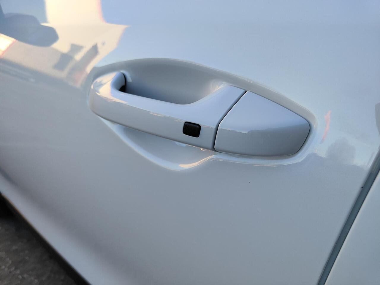 KIA Xceed 1.6 GDi PHEV DynamicPlusLine Plug-in / ACC / E. Achterklep / Dode hoek monitoring