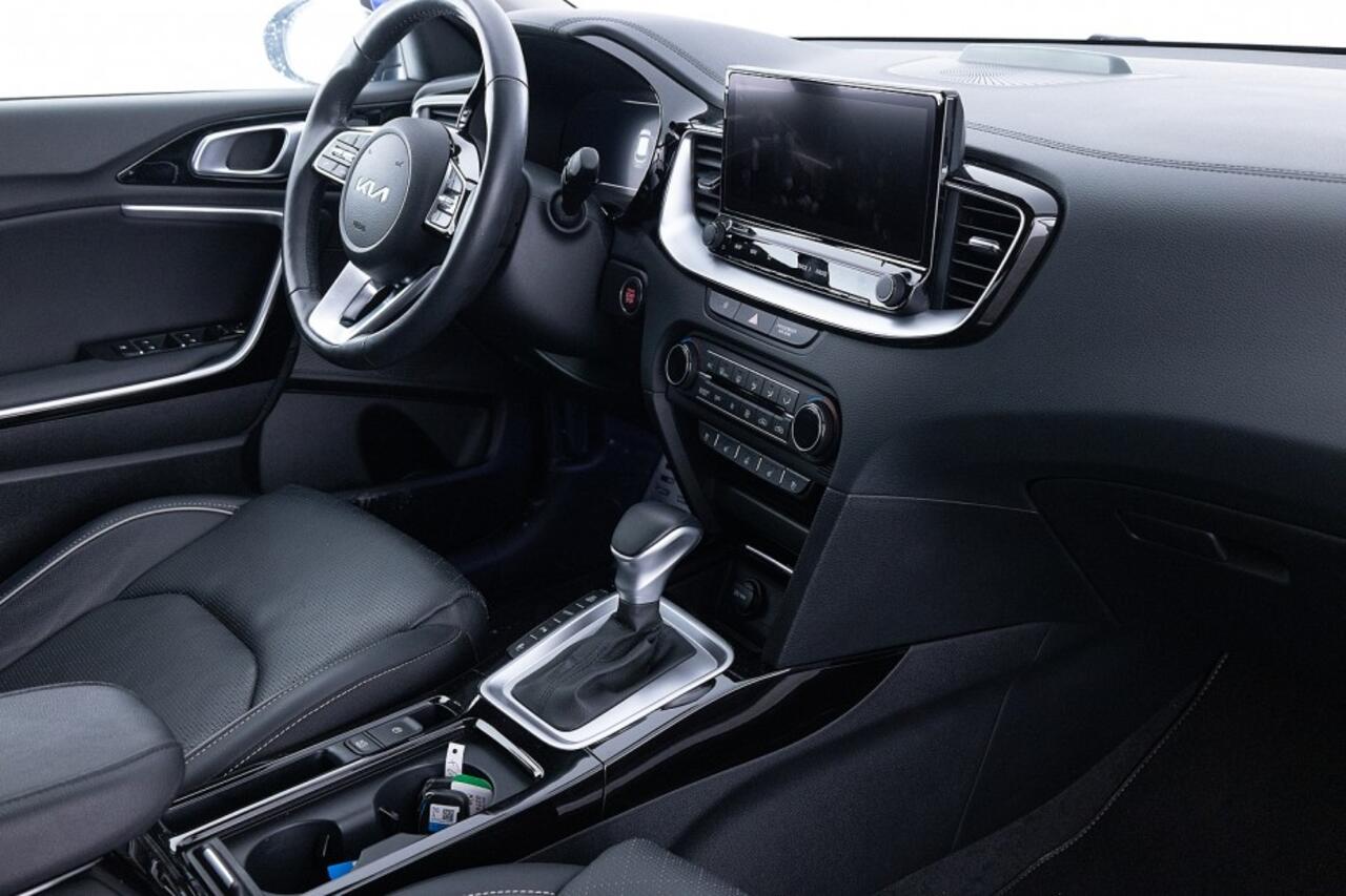 KIA Xceed 1.6 GDi PHEV ExecutiveLine | LEDER | Full LED | CARPLAY | Trekhaak