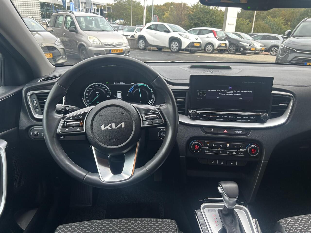 KIA Xceed 1.6 GDi PHEV DynamicPlusLine Plug-in Hybrid | Keyless | Dodehoeksensoren | Elektr. achterklep | PrivacyGlass | Adaptive Cruise control | Achteruitrijcamera