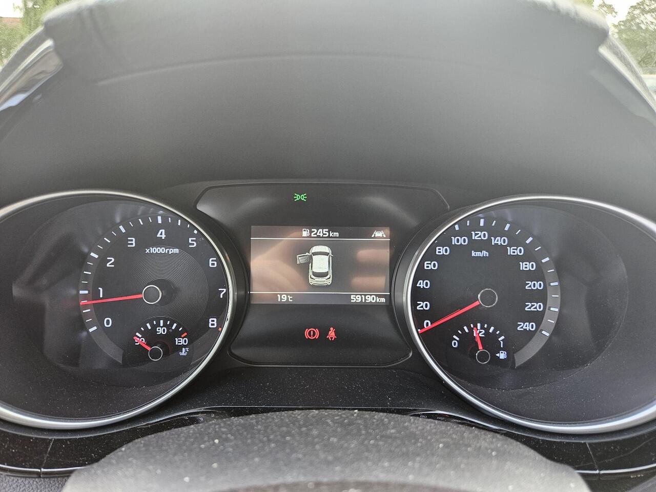 KIA Xceed 1.5 T-GDI MHEV DynamicLine Trekhaak/FABRIEKSGARANTIE T/M APRIL 2029 of 150.000km TREKGEWICHT 1410KG!!