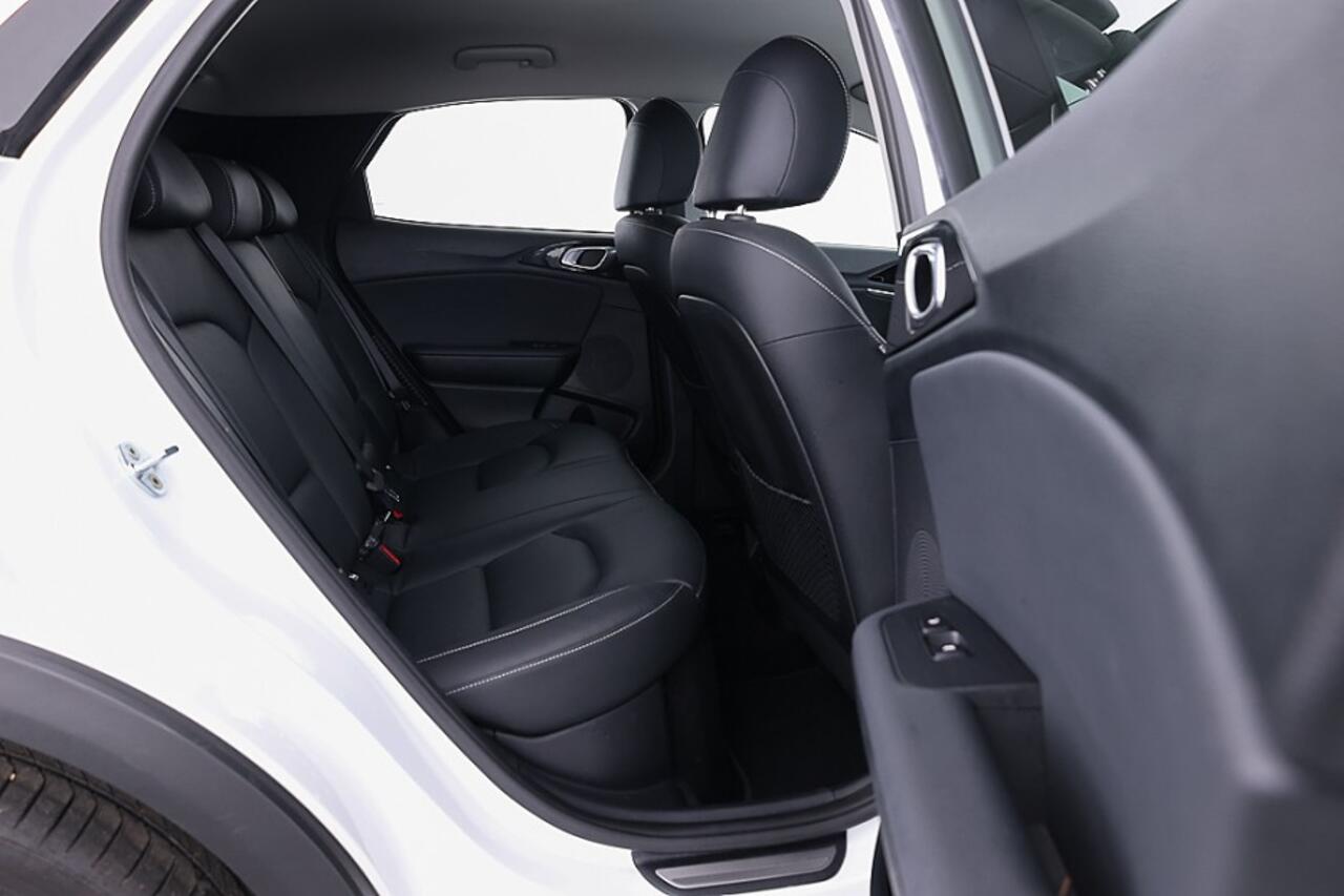 KIA Xceed 1.6 GDi PHEV ExecutiveLine | LEDER | Full LED | CARPLAY | Stoelventilatie *NWE MODEL*