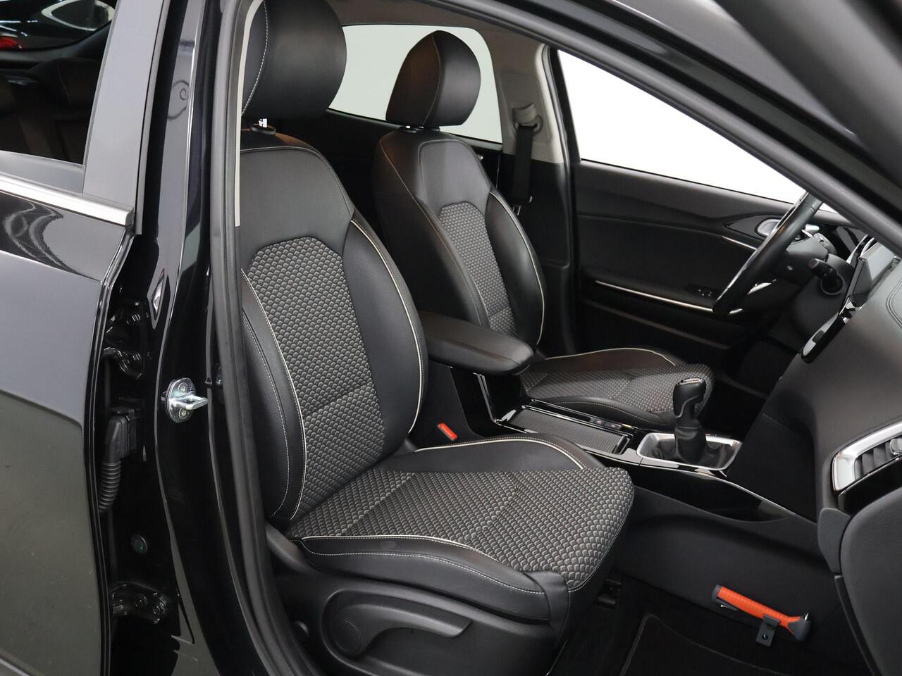 KIA Xceed 1.5 T-GDI MHEV DynamicPlusLine | Stoel/Stuurwielverwarming | Dodehoek Detectie | Keyless Go | Navigatie | Parkeercamera