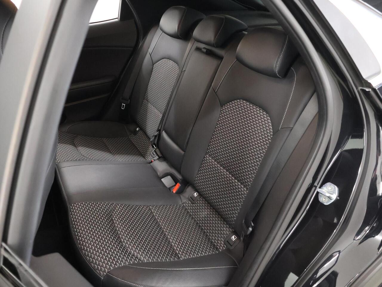 KIA Xceed 1.5 T-GDI MHEV DynamicPlusLine | Stoel/Stuurwielverwarming | Dodehoek Detectie | Keyless Go | Navigatie | Parkeercamera