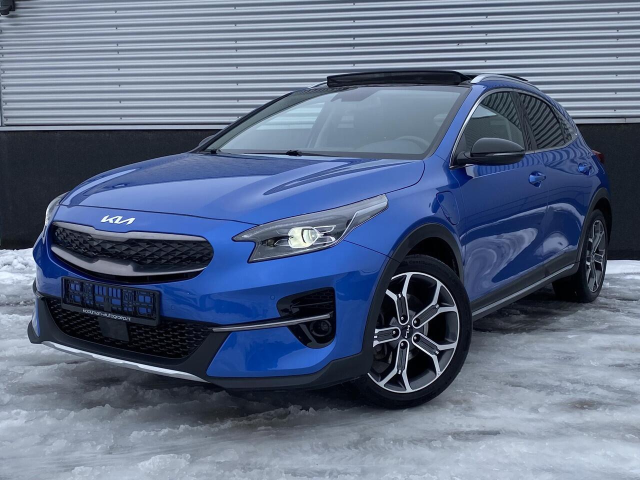 KIA Xceed 1.6 GDi PHEV ExecutiveLine Edition Schuif-/kanteldak, stoel verwarming én ventilatie, navigatie Apple CarPlay/Android Auto, dodehoek detectie, achterbank verwarming