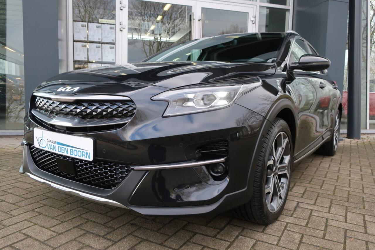 KIA Xceed 1.6 GDI PHEV, All Season Banden, LED, Navi, Apple Carplay/ Android Auto, etc.