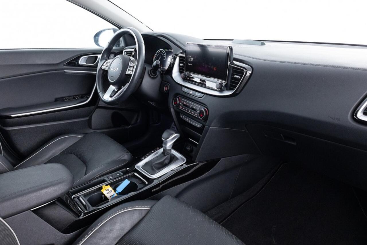 KIA Xceed 1.6 GDi PHEV ExecutiveLine | PANORAMADAK | LEDER | Full LED | Stoel-ventilatie+verwarming