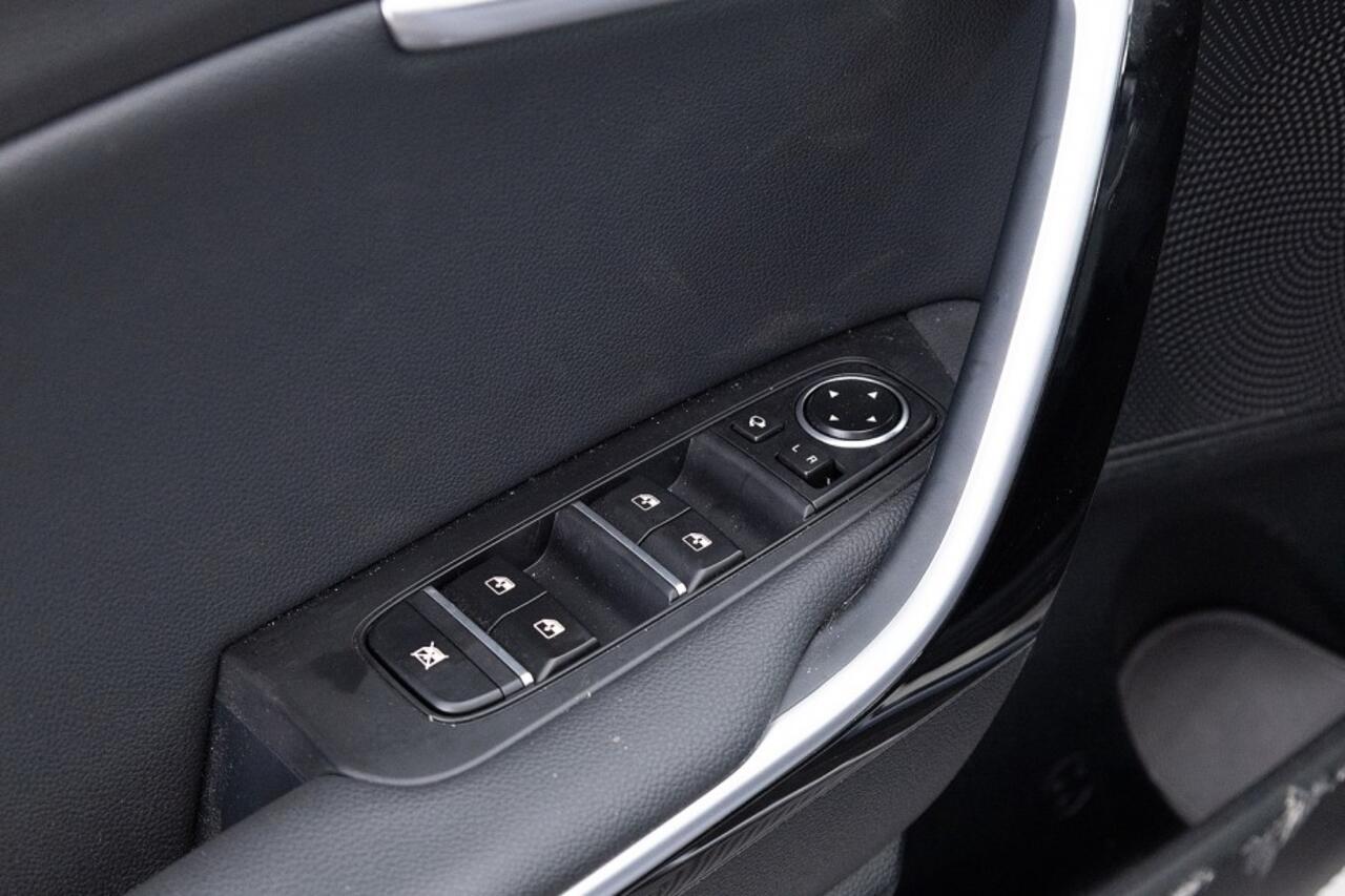 KIA Xceed 1.6 GDi PHEV ExecutiveLine | PANORAMADAK | LEDER | Full LED | Stoelventilatie .
