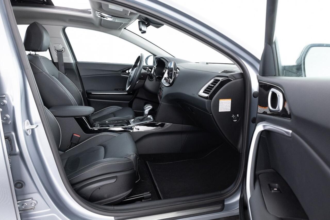 KIA Xceed 1.6 GDi PHEV ExecutiveLine | PANORAMADAK | LEDER | Full LED | Stoelventilatie .