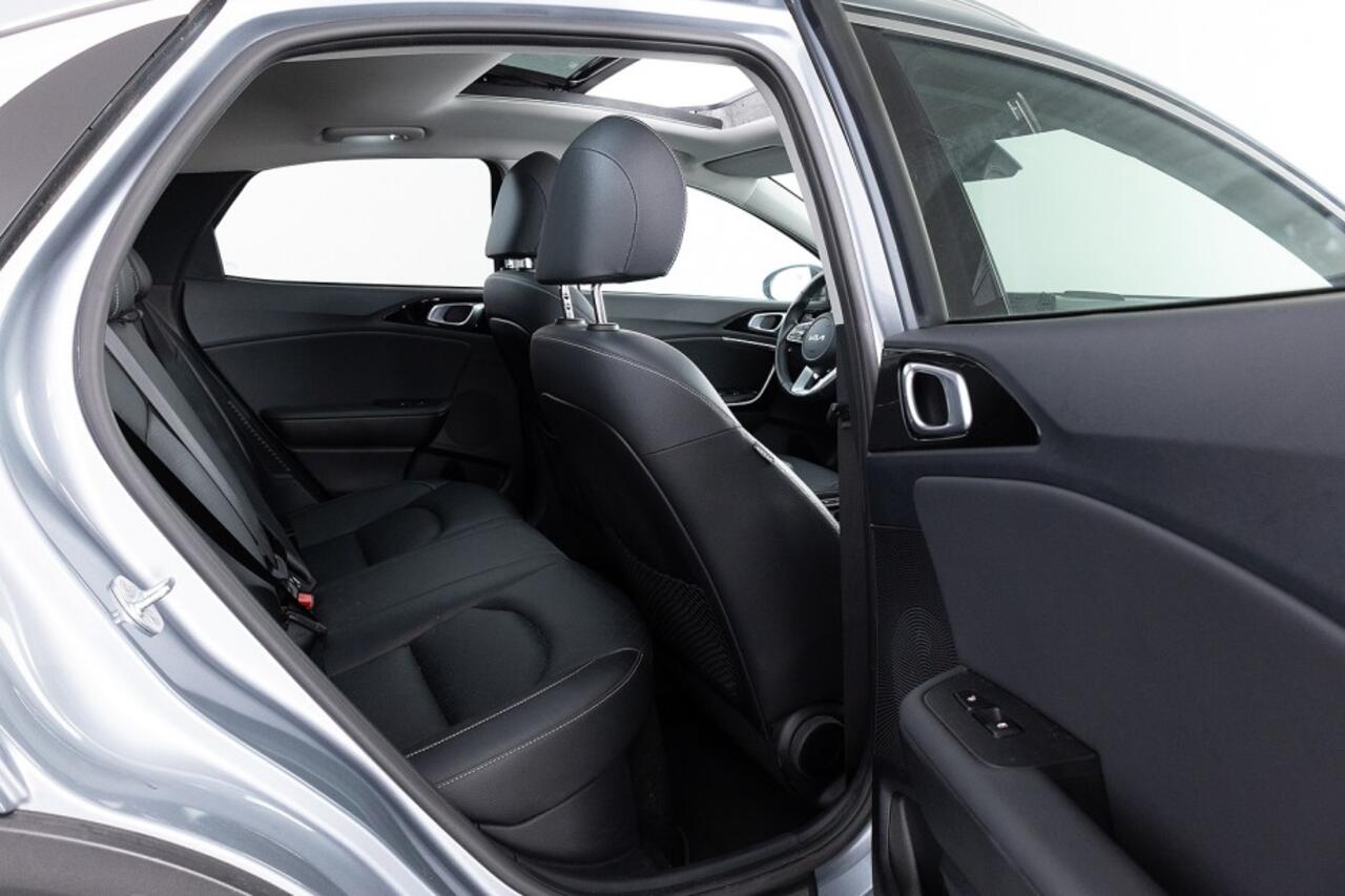 KIA Xceed 1.6 GDi PHEV ExecutiveLine | PANORAMADAK | LEDER | Full LED | Stoelventilatie .