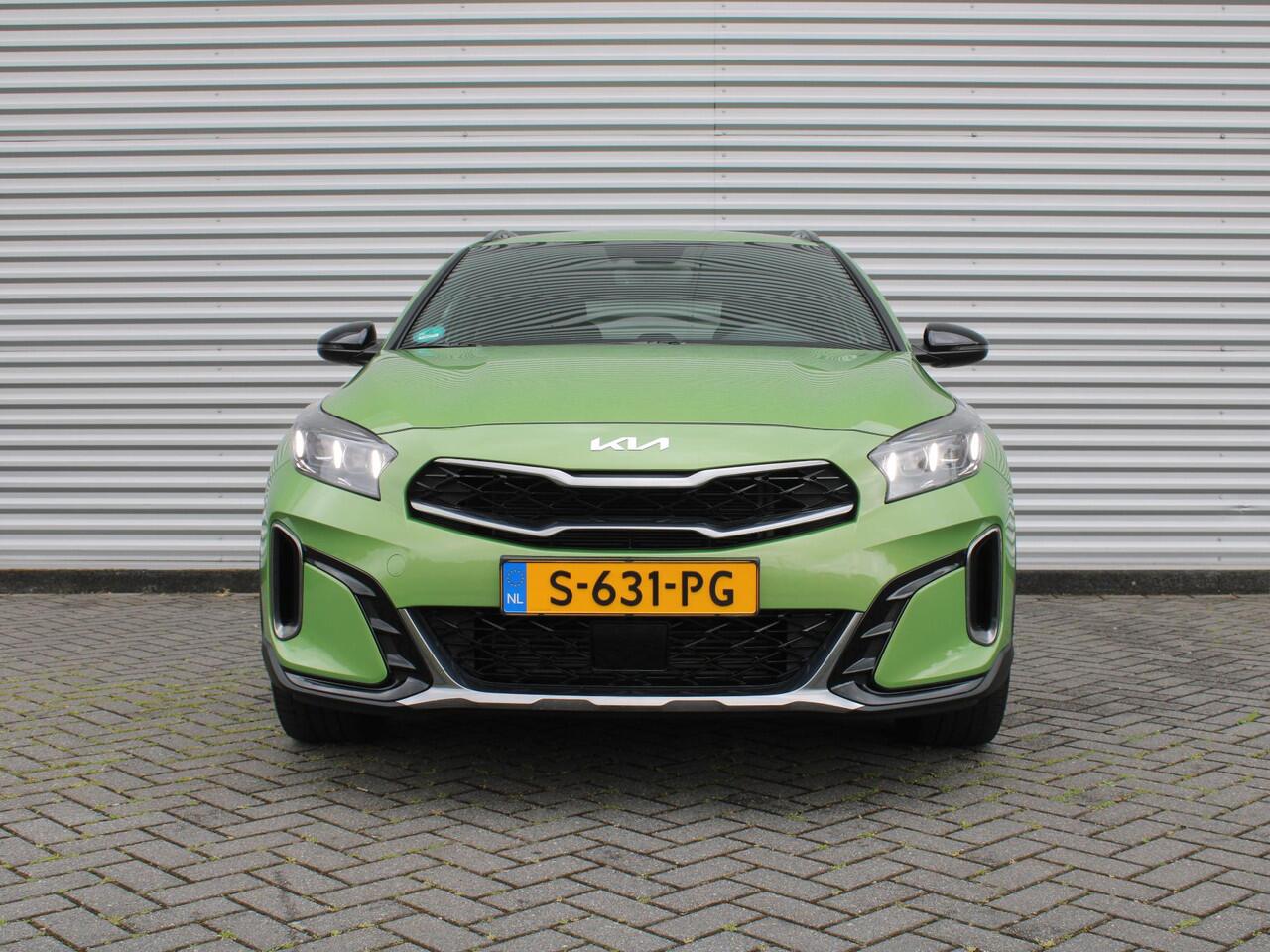 KIA Xceed 1.5 T-GDi GT-Line First Edition | Trekhaak | Stuur-/stoelverwarming | Cruise adapt. | Camera | Clima | Navi | 18" LM |