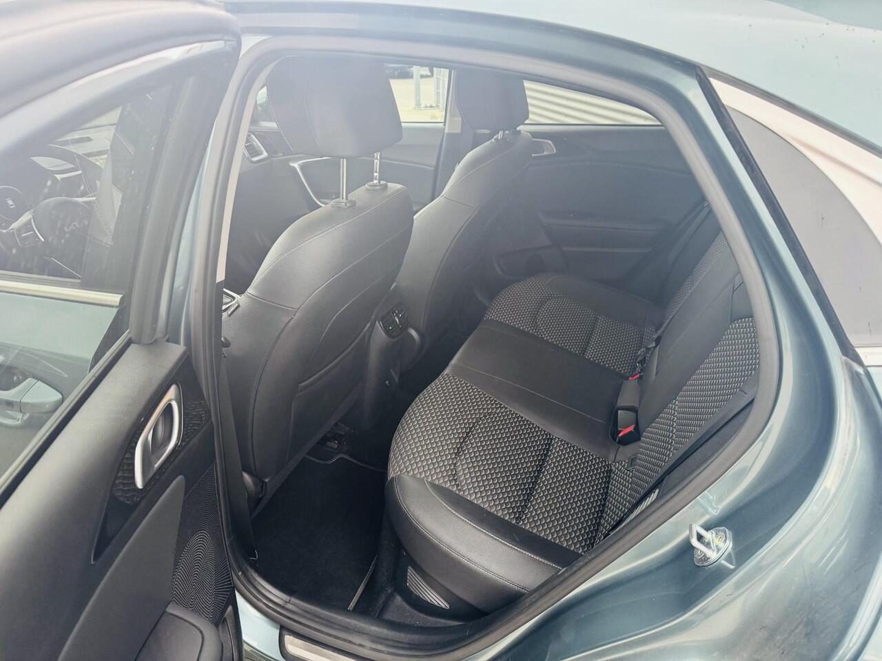 KIA Xceed 1.6 GDi PHEV DynamicPlusLine NW geleverd & Onderhouden | Stoel&Stuurverw. | Privacyglass