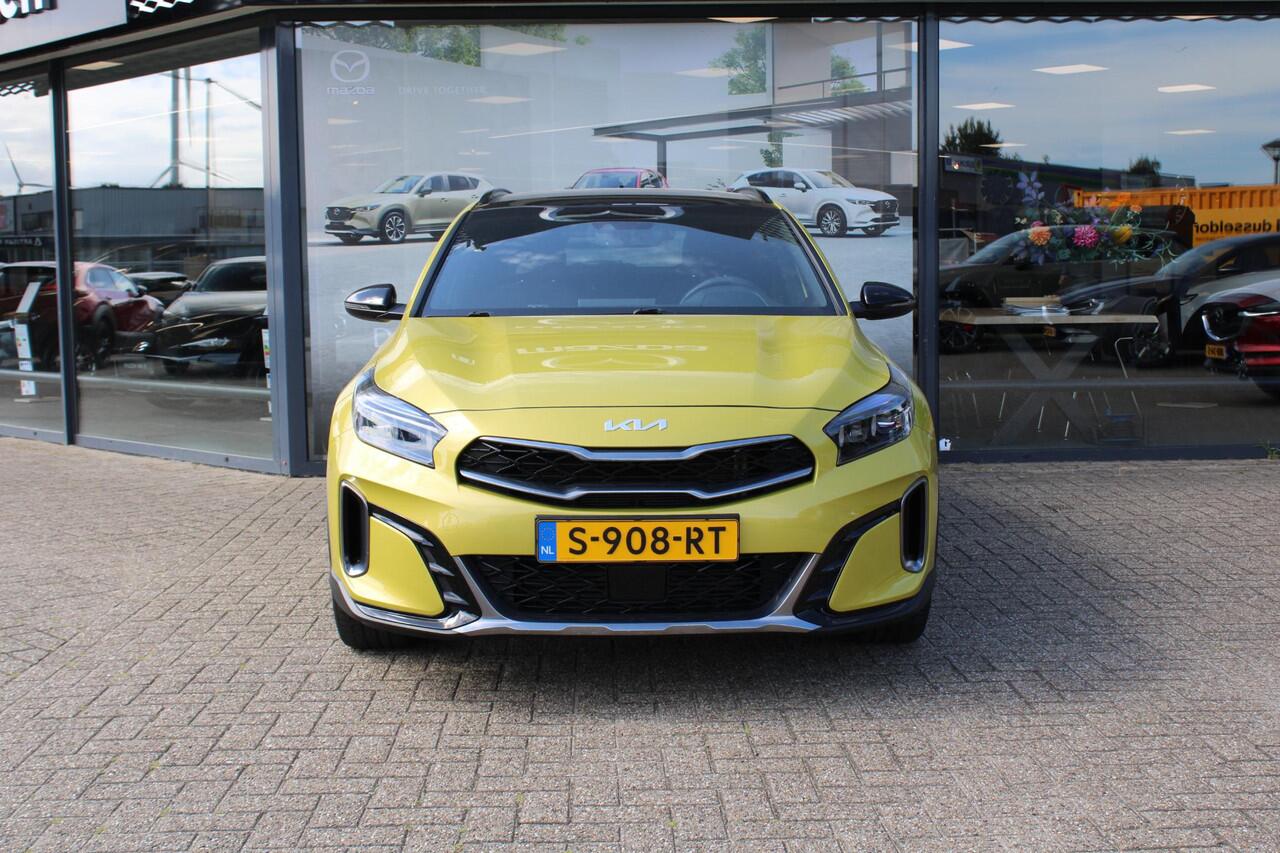 KIA Xceed 1.5 T-GDi GT-Line First Edition , Trekhaak, Navi, Camera, Clima, Adap-Cruise, Stoel/Stuur Verwarming, Panoramadak, Apple Carplay, Android Auto, LMV 18 Inch, PDC, LKA, Bluetooth