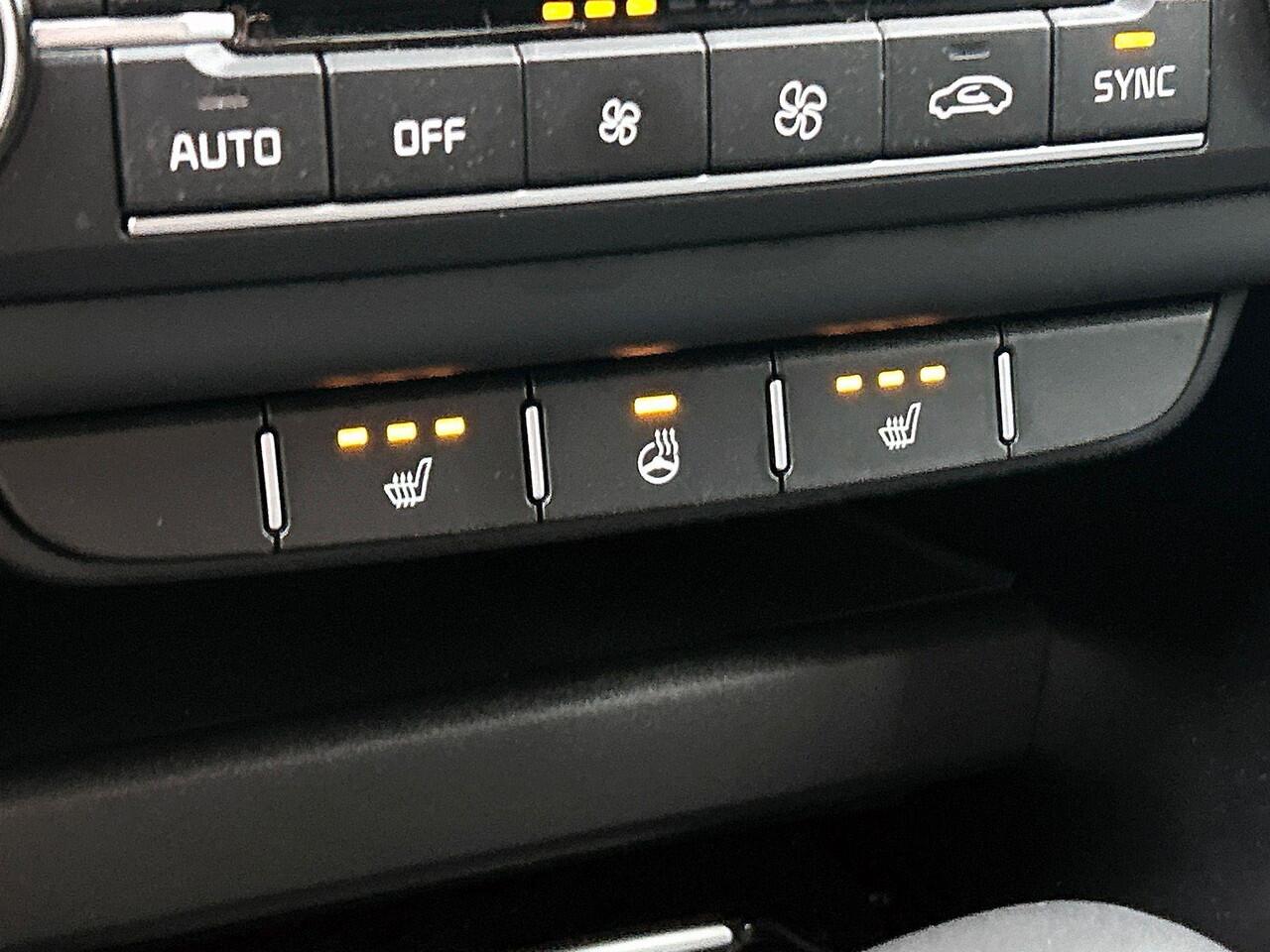 KIA Xceed 1.5 T-GDi Dynamic-line CAMERA | LED | CARPLAY