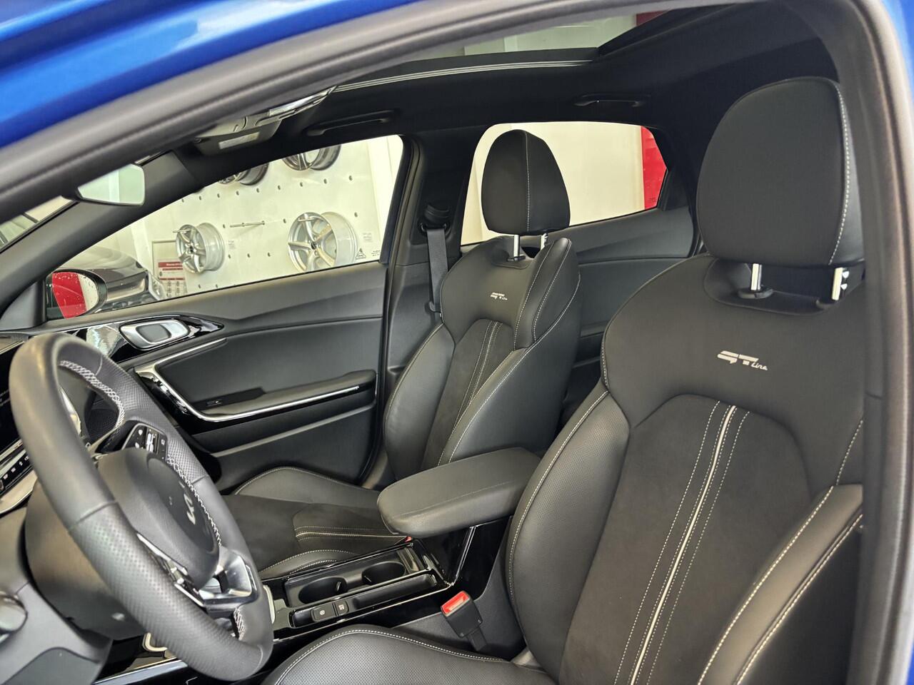 KIA Xceed 1.5 T-GDi GT-Line Slechts 1117KM, DigitaalDashBoard, Panoramadak, Nederlandse Auto, GT Look!