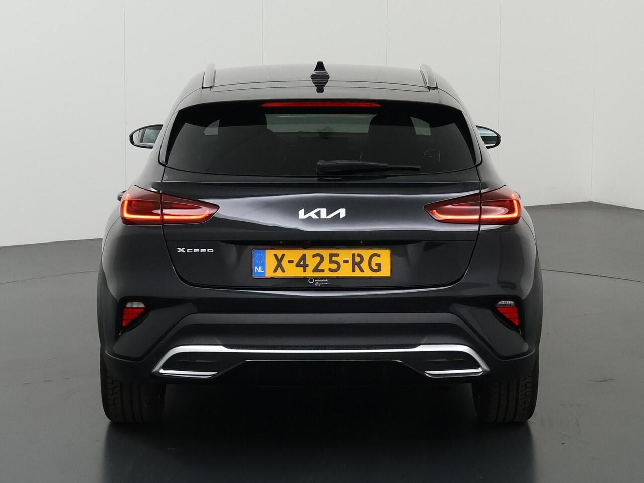 KIA Xceed 1.0 T-GDi DynamicPlusLine | Stoel/Stuurwielverwarming | Navigatie | Parkeercamera | Climate control