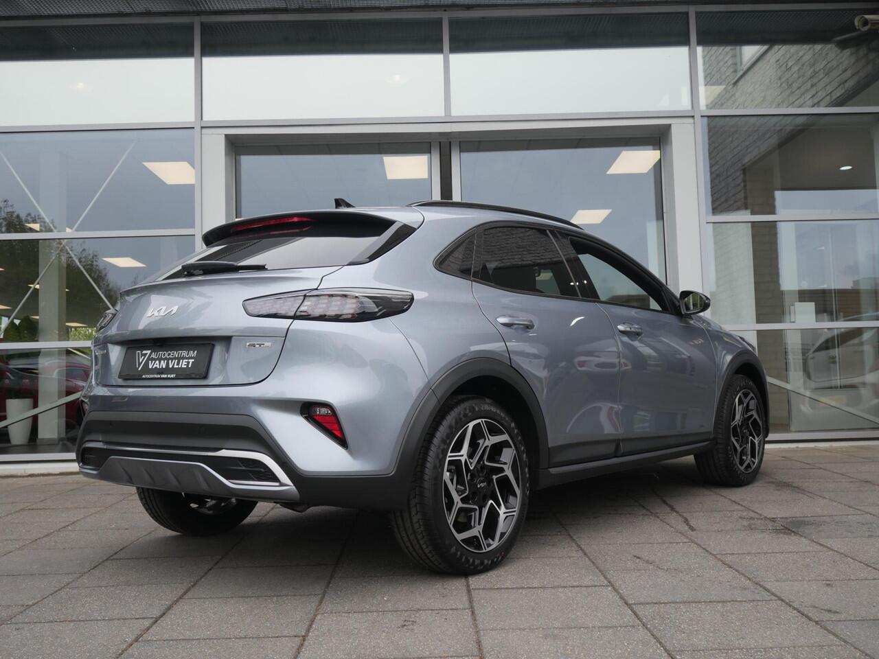 KIA Xceed 1.5 T-GDi GT-Line Schuif/kanteldak | Stoel & Stuurverwarming | Navi | Carplay | Camera