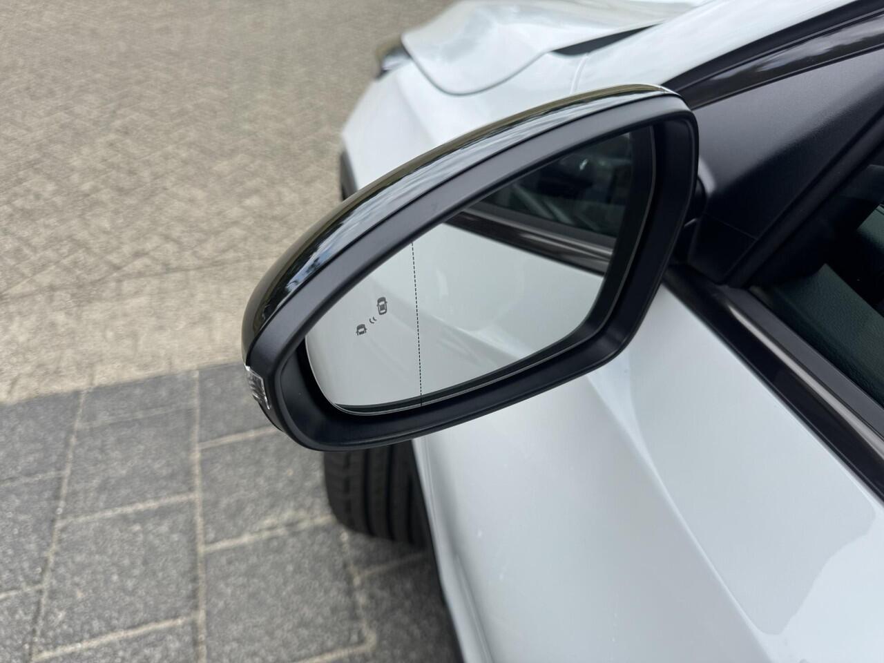 KIA Xceed 1.5 T-GDi GT-Line | Direct Leverbaar! | Complete Uitvoering! | Voorraadkorting!