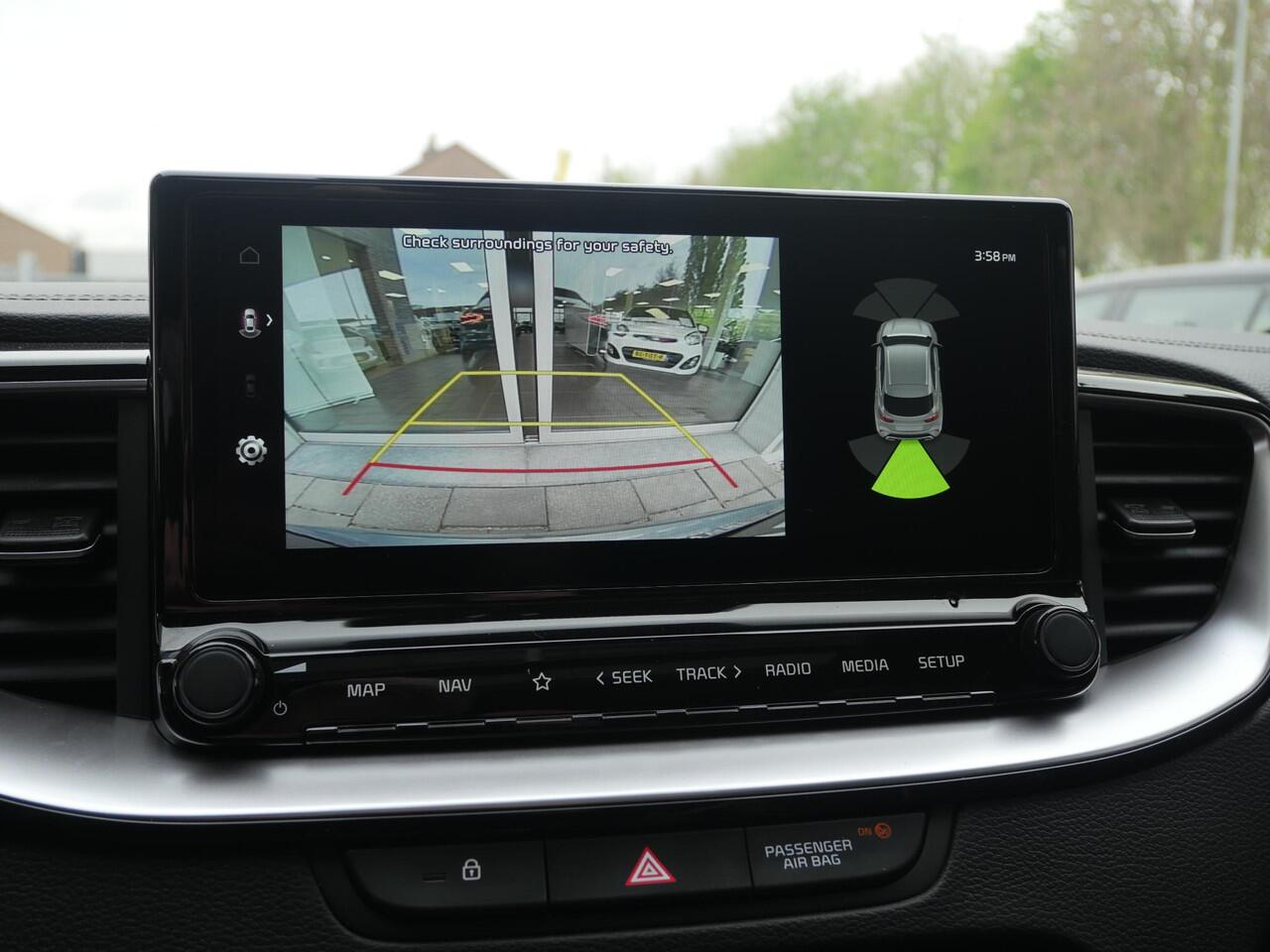 KIA Xceed 1.5 T-GDi GT-Line Schuif/kanteldak | Stoel & Stuurverwarming | Navi | Carplay | Camera