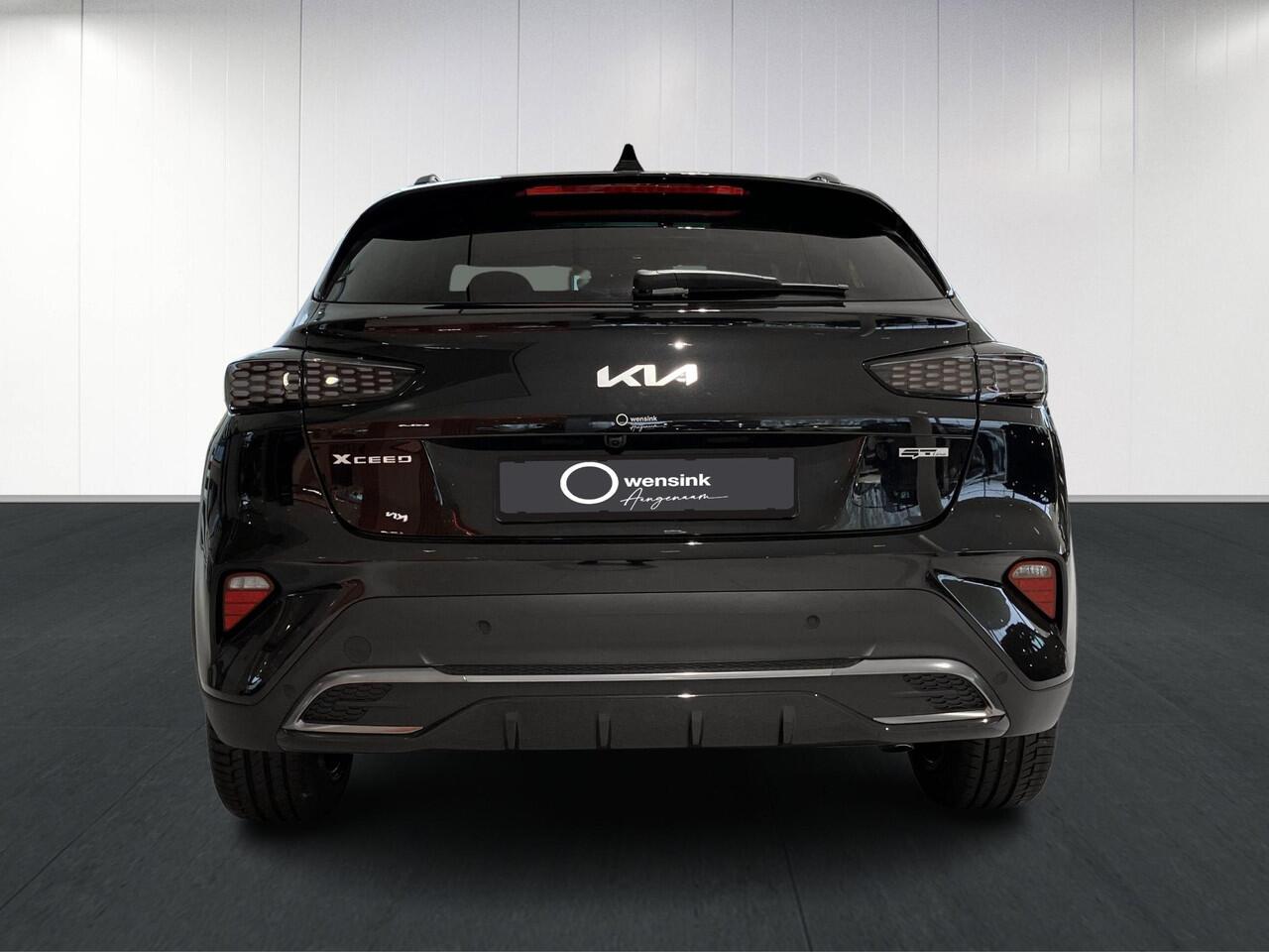 KIA Xceed 1.5 T-GDi GT-Line | Panoramaschuifdak | Stoelverwarming | LED-koplampen | Dodehoekassistentie | Achteruitrijcamera | Privacy glass | Stuurwielverwarming |