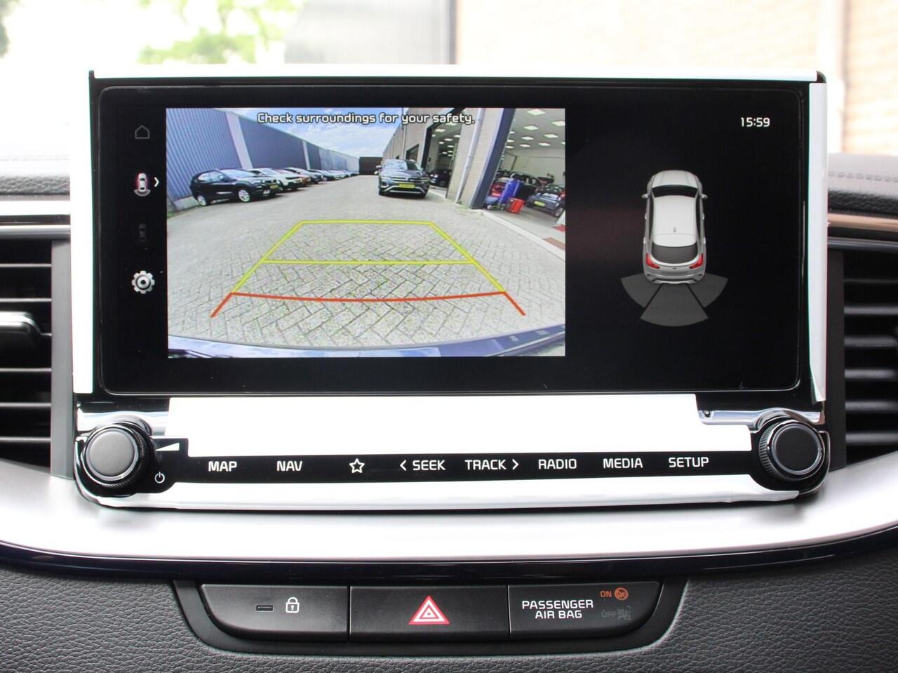 KIA Xceed 1.6 GDi PHEV Automaat DynamicLine | DEMO! | Navigatie | Camera | Climate Control | Cruise control adaptive | Lane assist | Lichtmetalen Velgen | Stoelverwarming