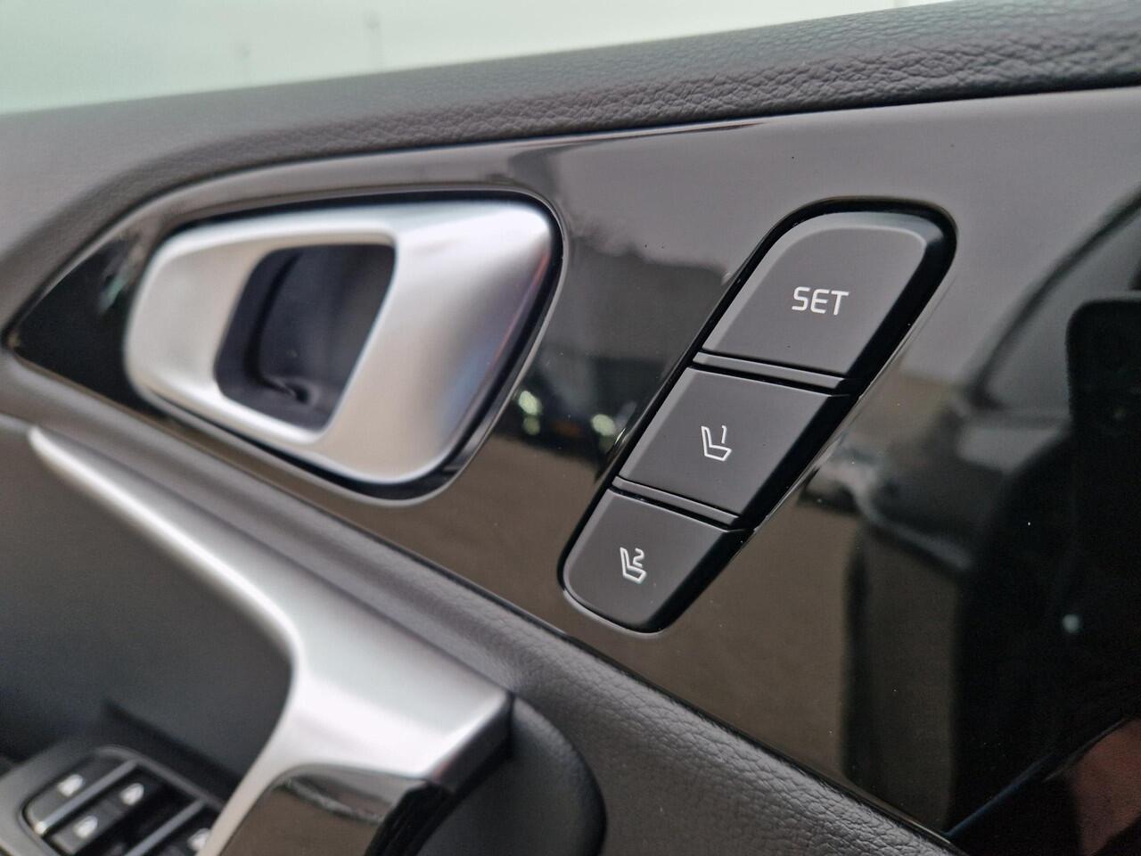 KIA Xceed 1.5 T-GDi GT-PlusLine | 19'' | LED | Pano | JBL | Memory | Stoelverwarming |