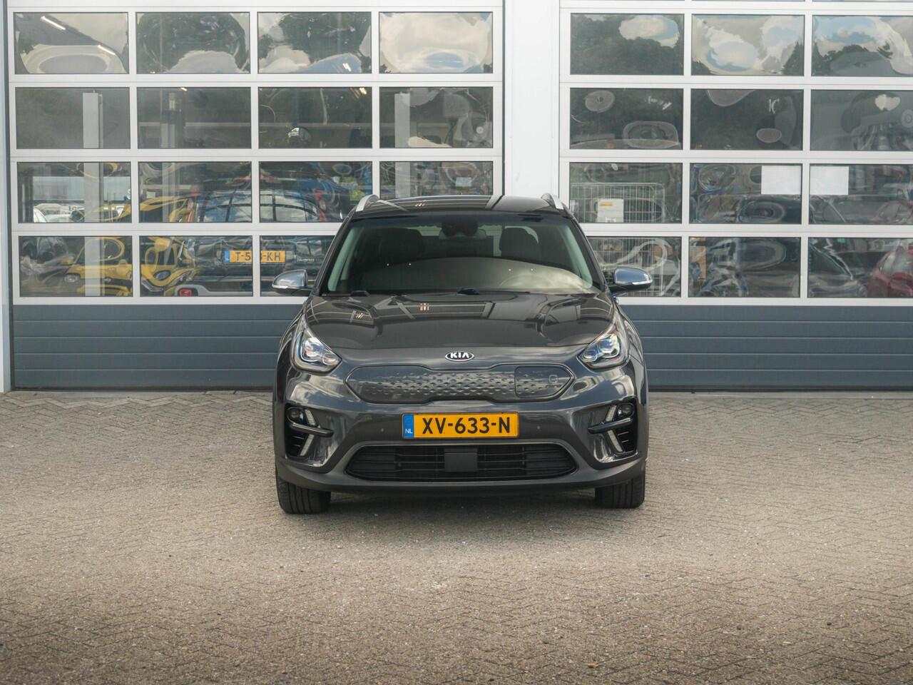 KIA e-Niro ExecutiveLine 64 kWh l Stoel verwarming en ventilatie l lederen bekleding l