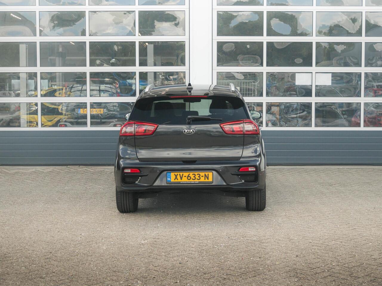 KIA e-Niro ExecutiveLine 64 kWh l Stoel verwarming en ventilatie l lederen bekleding l