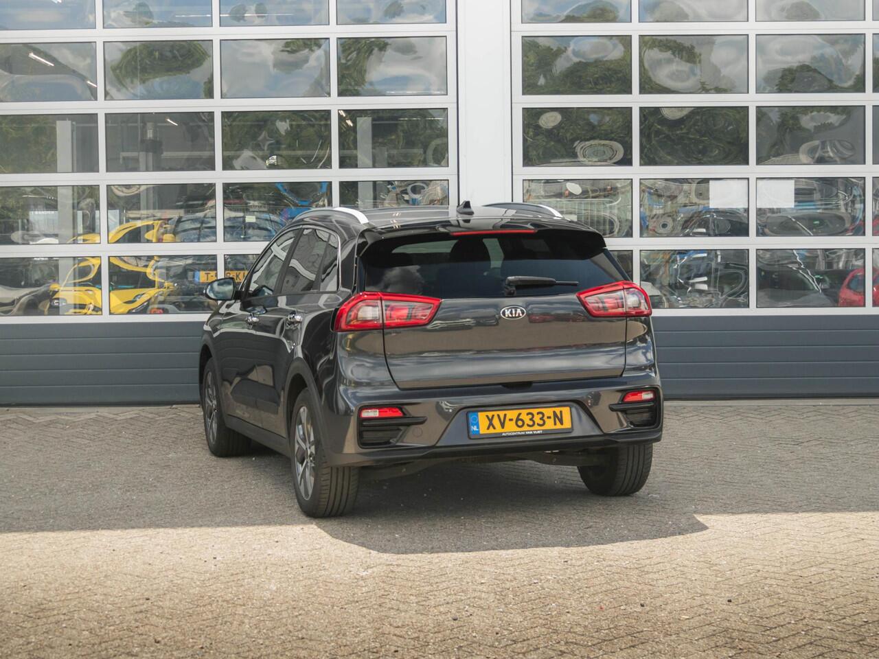 KIA e-Niro ExecutiveLine 64 kWh l Stoel verwarming en ventilatie l lederen bekleding l