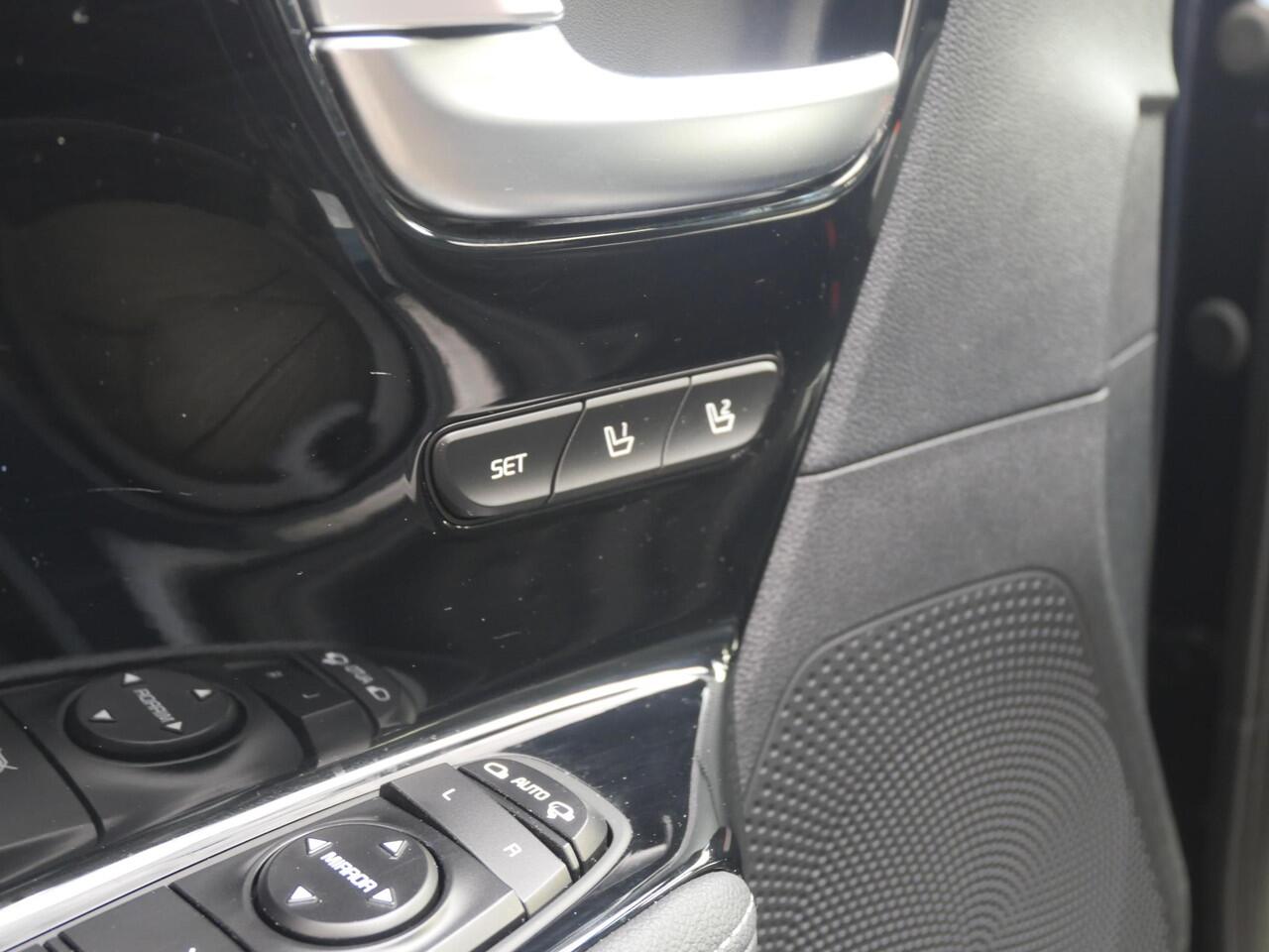 KIA e-Niro ExecutiveLine 64 kWh | SOH 94,6% | Navigatie | Climate Control | Stoel & Stuurverwarming | JBL |