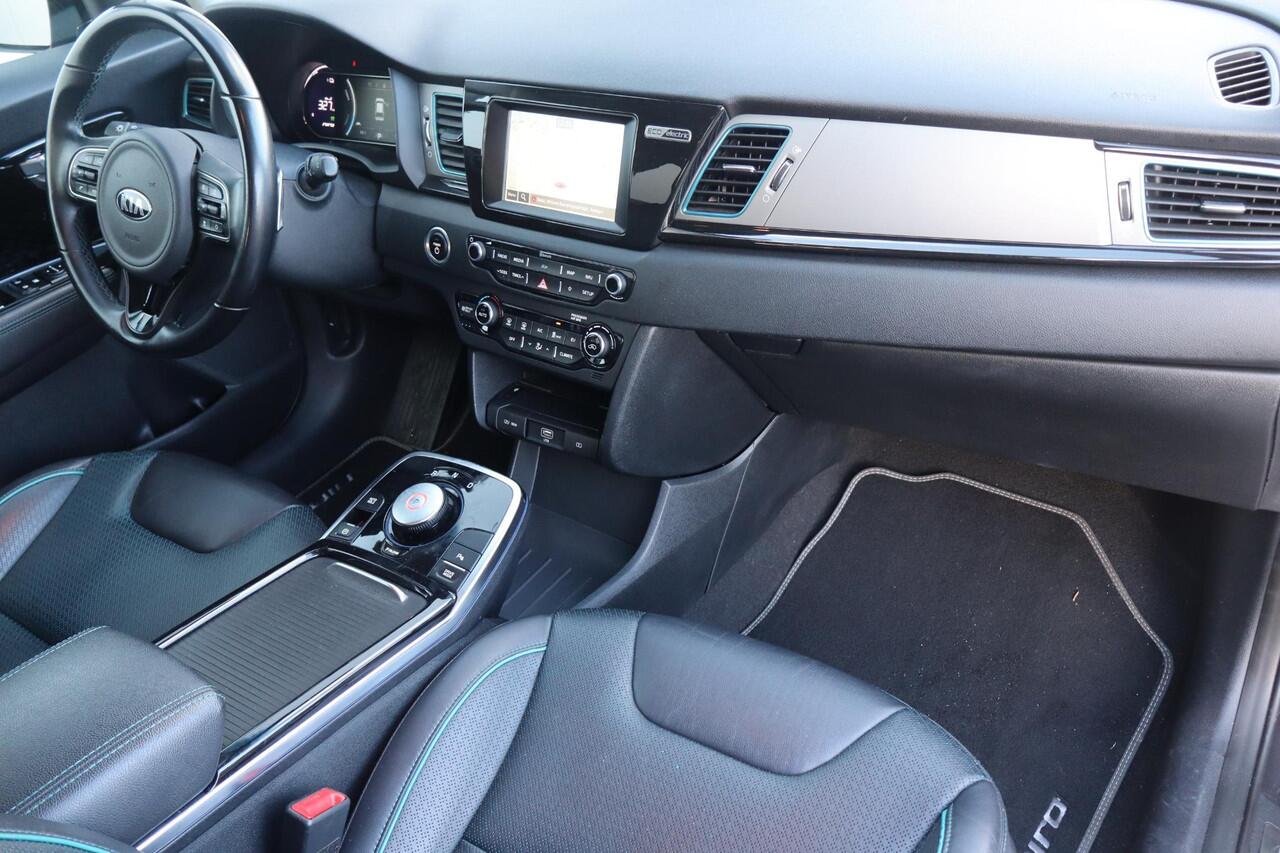 KIA e-Niro DynamicLine 64 kWh 95,5% SOH, Navigatie, Camera, Cruise control, Lane control